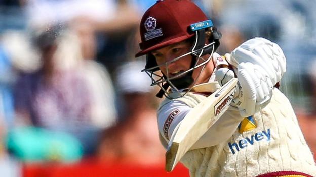 Rob Newton: Northamptonshire opt not to extend batsman’s contract thumbnail