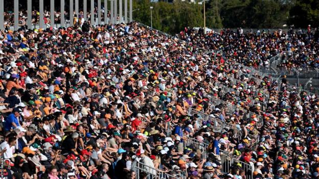 The crowd at the Australian Grand Prix