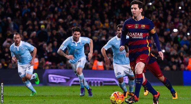 Cristiano Ronaldo mocks Lionel Messi with shirt celebration at Camp Nou