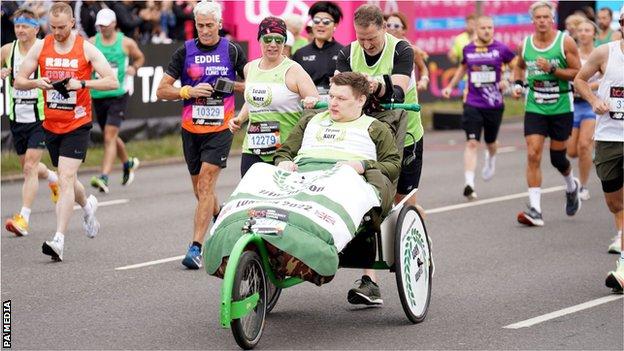 The Kerr family running the London Marathon