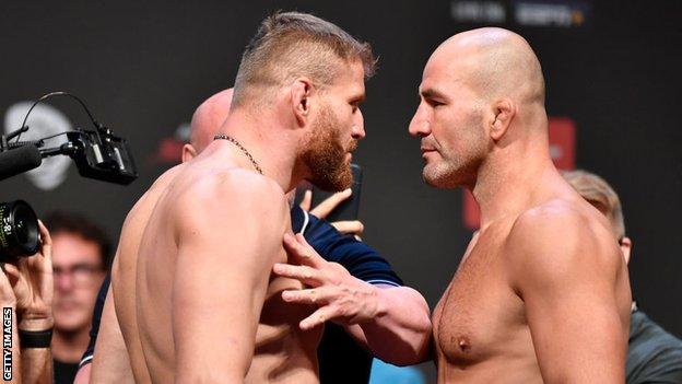 Jan Blachowicz and Glover Teixeira before UFC 267