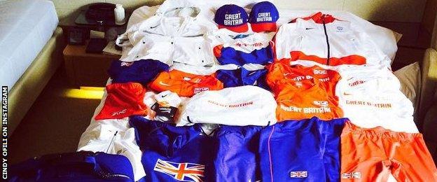 Cindy Ofili posted a picture of her new kit on Instagram