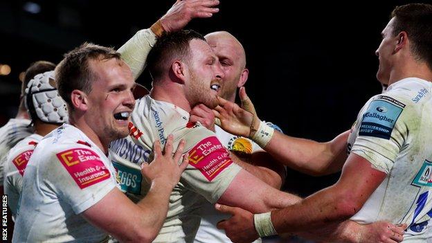 Sam Simmonds try is celebrated