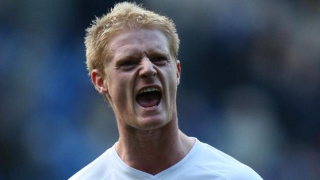 Alan Tate: Club legend interested in Swansea City manager's job