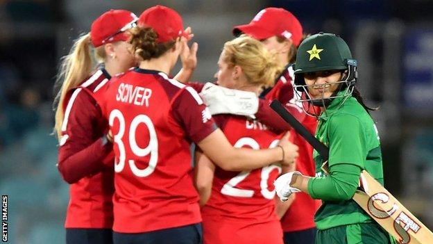 England women v Pakistan women at the 2020 Twenty20 World Cup