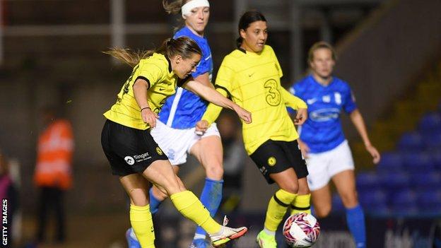 Fran Kirby scores for Chelsea