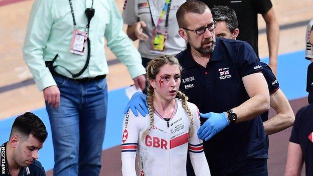 Laura Kenny after crashing in the omnium