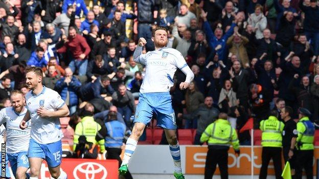 Sam Winnall Goal Celebration Upset Barnsley Head Coachs Daughter Bbc Sport 7131