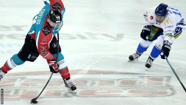 Giants forward Colin Shields on the attack against Coventry Blaze