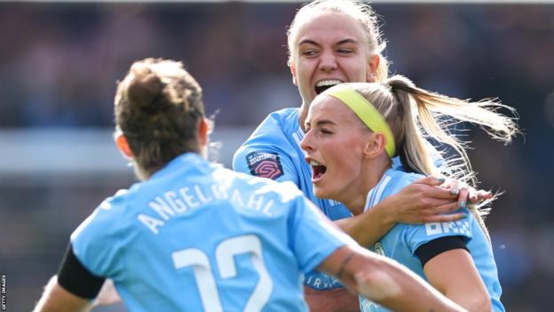Manchester City forward Chloe Kelly celebrates a goal