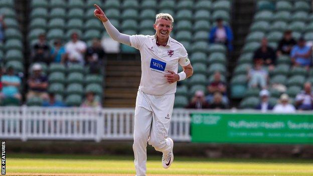 Peter Siddle: Somerset fast bowler to miss ‘next few fixtures’