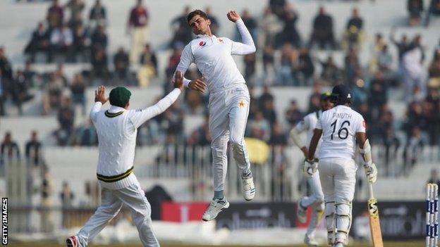 Shaheen Afridi celebrates wicket