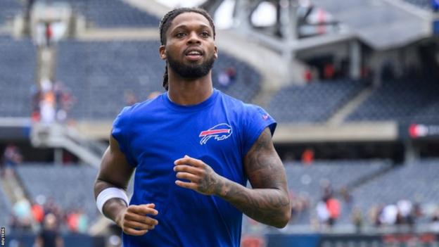 Damar Hamlin during a warm-up for the Buffalo Bills