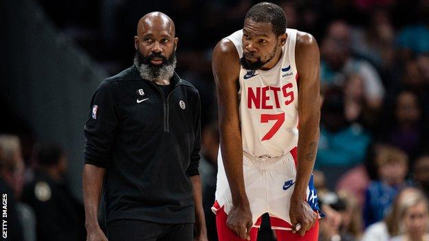 Jacque Vaughn and Kevin Durant