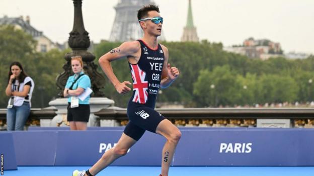 Britain S Alex Yee Wins Paris Olympic Triathlon Test Event Bbc Sport