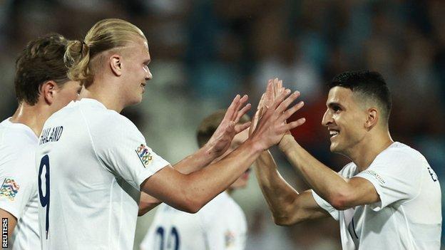 Erling Haaland celebrates