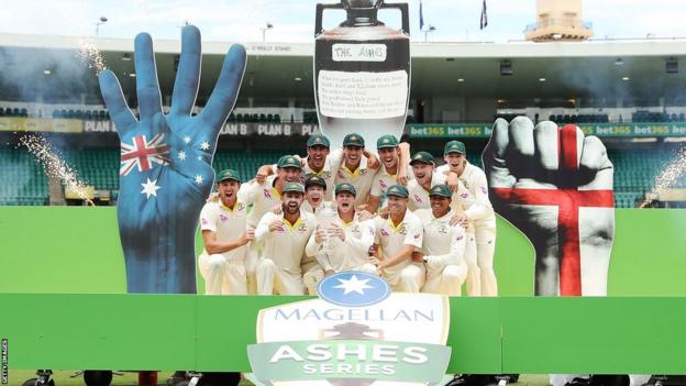 Australia celebrate winning the 2017-18 Ashes 4-0