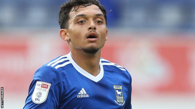 Andre Dozzell: Ipswich Town midfielder signs new deal until 2024 - BBC Sport