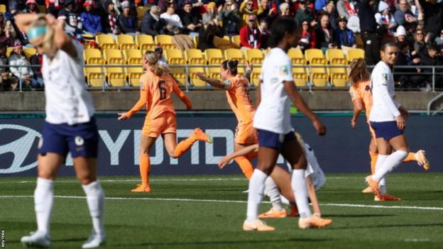 Jill Roord celebrates giving the Netherlands the lead against the United States at the Wmen's World Cup