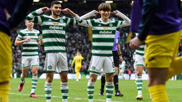 Celtic 5-0 Morton: Kyogo ยิงได้ 20 ประตูในฤดูกาลนี้ในฐานะเจ้าภาพความคืบหน้าใน Scottish Cup