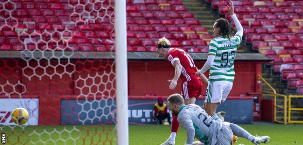 Ryan Hedges scores for Aberdeen against Celtic