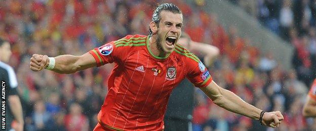 Gareth Bale celebrates