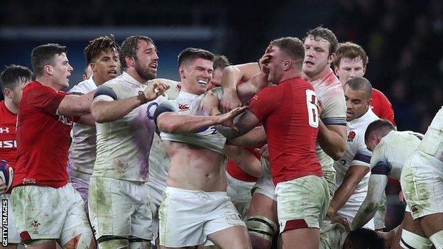 Ross Moriarty in scuffle with England players