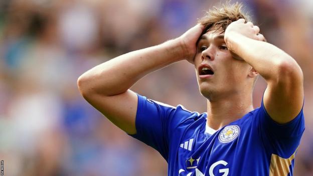 Callum Doyle: Leicester City defender out for four months with unidentified injury - BBC Sport