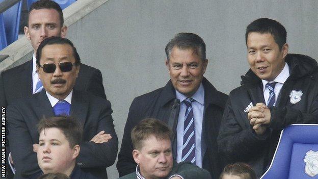 Mehmet Dalman (centre) with Cardiff City owner Vincent Tan (left) and chief executive Ken Choo