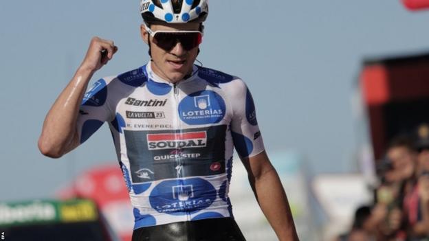Remco Evenepoel wins stage 18 of the 2023 Vuelta a Espana