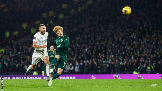 Kyogo Furuhashi scores Celtic's winning goal