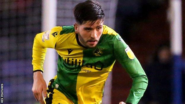 Cian Harries: Swindon Town sign former Bristol Rovers defender - BBC Sport