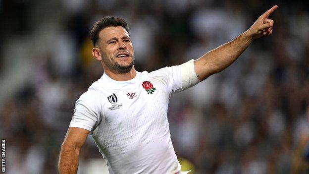 Danny Care celebrates his try against Samoa