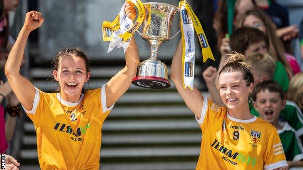 Antrim prepare for last eight of Camogie Championship as Down face  relegation fight