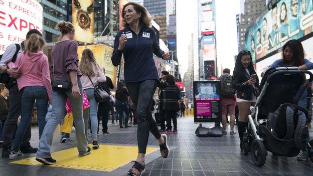 Kathrine Switzer: Female pioneer to run in London 51 years after ...