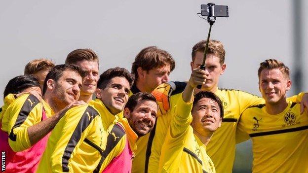 Borussia Dortmund defender Marc Bartra returns to training