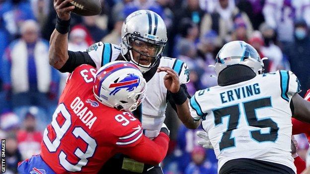 Efe Obada ไล่ Cam Newton