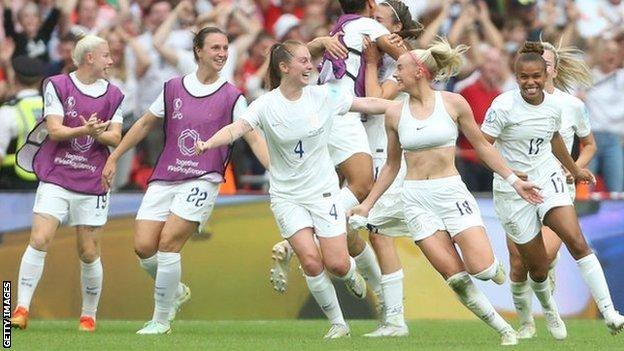 England's Chloe Kelly scores the goal to help England beat Germany and win Euro 2022