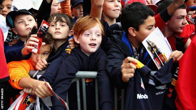 Young Red Bull Racing fans