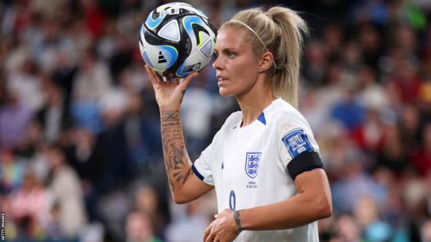 England v Denmark: Keira Walsh says England boss Sarina Wiegman wants her  to take responsibility - BBC Sport