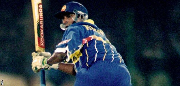 Aravinda de Silva in action in the World Cup final