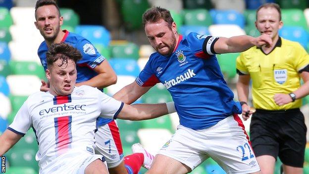 Irish Premiership: Champions Linfield Beaten By Coleraine - BBC Sport