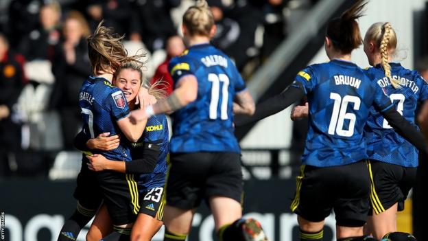 Alessia Russo celebrates with team-mates after scoring against Arsenal