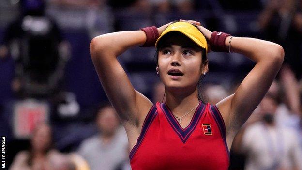 Emma Raducanu celebrates her US Open semi-final victory