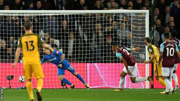 Glenn Murray heads in for Brighton against West Ham