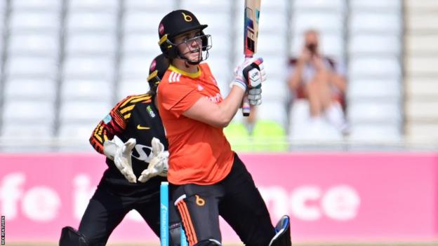 Blaze batter Nat Sciver-Brunt