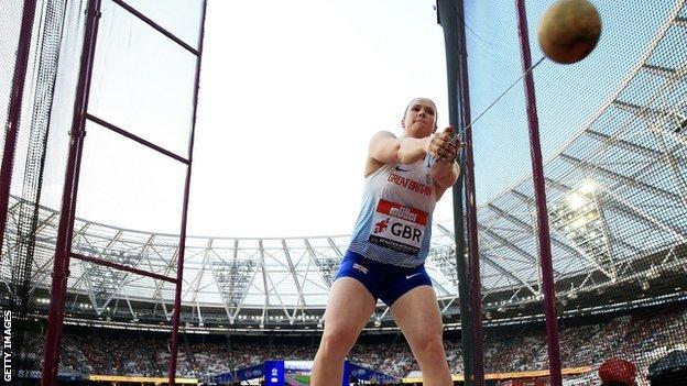 Ikke nok skitse kom sammen Sophie Hitchon: Britain's Rio Olympics hammer bronze medallist retires -  BBC Sport