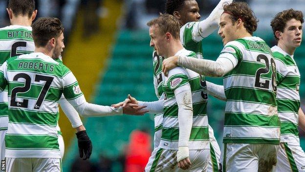 Celtic celebrate Leigh Griffiths' goal