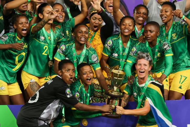 South Africa players celebrate beating Morocco to win the Women's Africa Cup of Nations 2022
