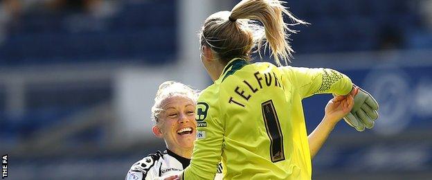 Laura Bassett (l) and goalkeeper Carly Telford